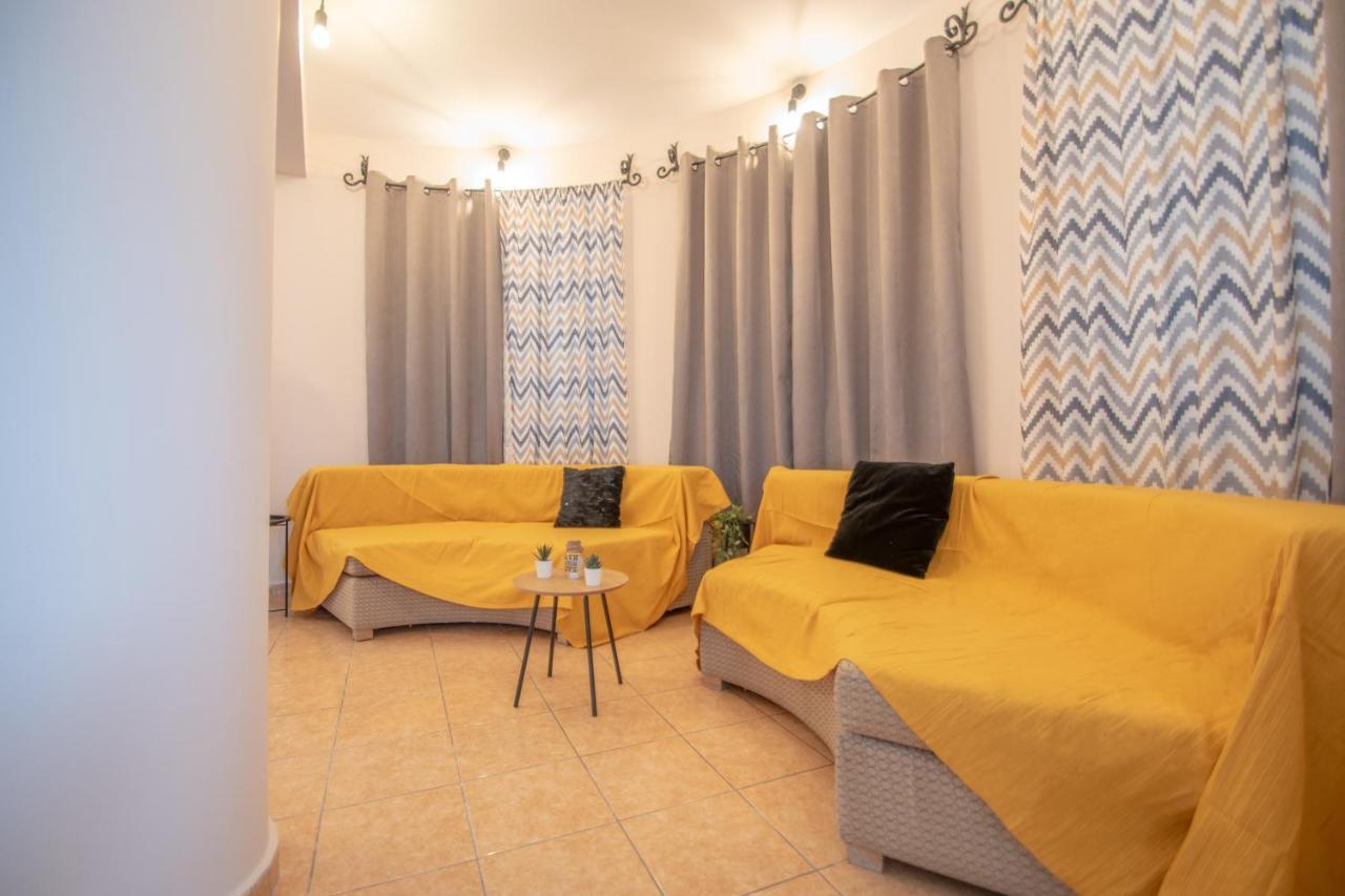 Leon Apartments Zakynthos Town Exterior foto